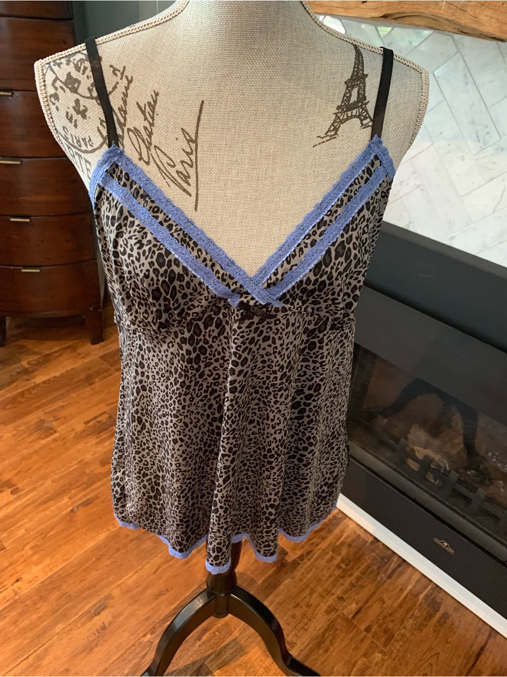 Source Unknown Leopard Print Slip Top with Blue Lace Trim